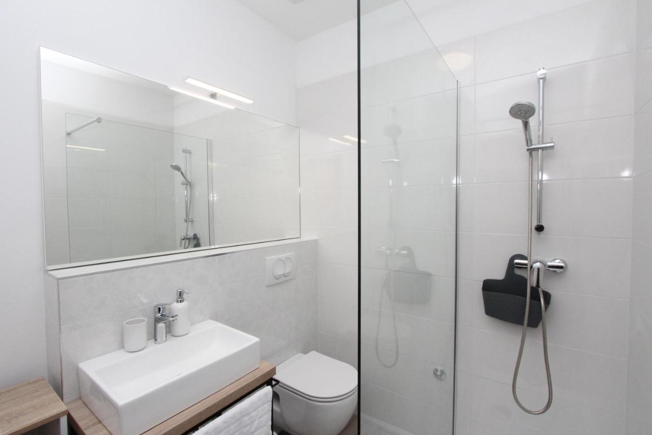 Apartments Eni Rovinj Zewnętrze zdjęcie
