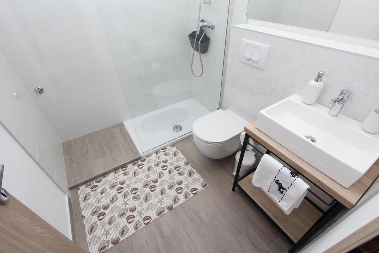 Apartments Eni Rovinj Zewnętrze zdjęcie