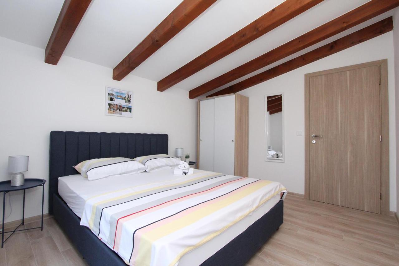 Apartments Eni Rovinj Zewnętrze zdjęcie